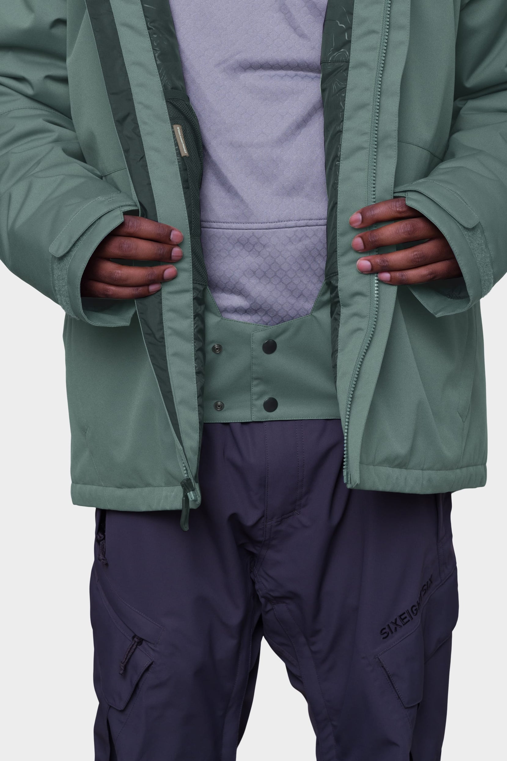 686 Men's Foundation Snow Jackets - 88 Gear